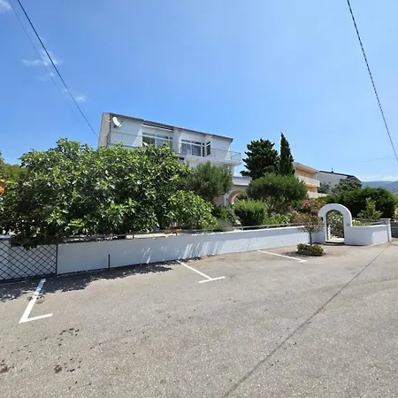 Πανσιόν Mimica Clasic 2 Pax With Sea View Novi Vinodolski